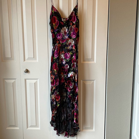 Alice + Olivia Dresses & Skirts - Alice + Olivia Dress